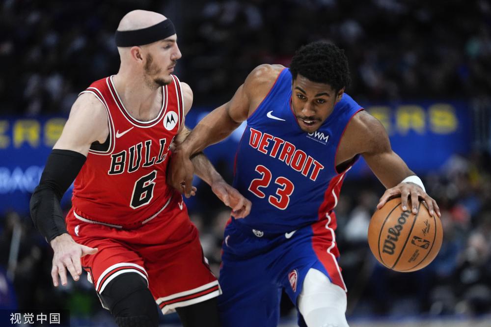 联赛表现惊 联赛表现惊